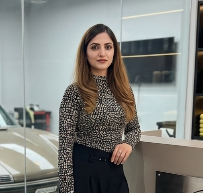 Payal, founder of Bizely